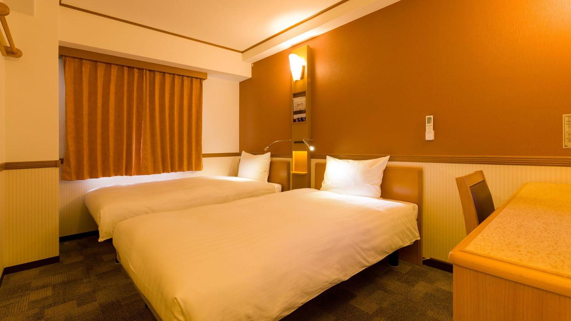 Toyoko Tenmanbashi Otemae Hotel