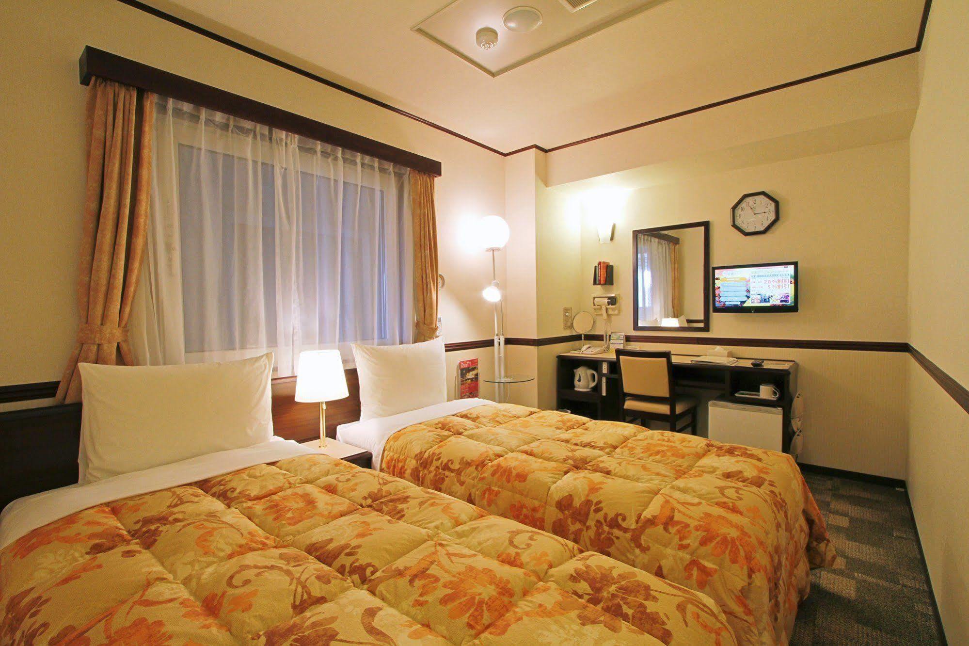 Hotel Toyoko Tenmanbashi Otemae Osaka
